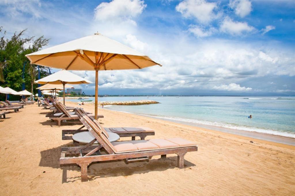 Iconic Bali Living Bed & Breakfast Denpasar Eksteriør bilde