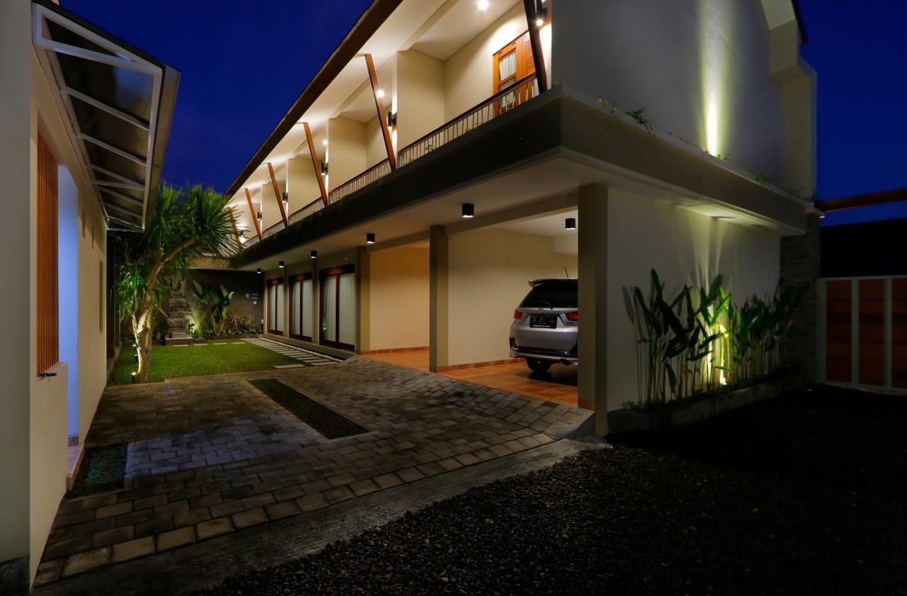Iconic Bali Living Bed & Breakfast Denpasar Eksteriør bilde
