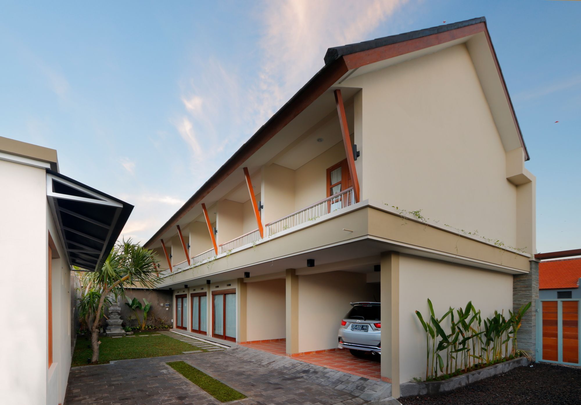 Iconic Bali Living Bed & Breakfast Denpasar Eksteriør bilde
